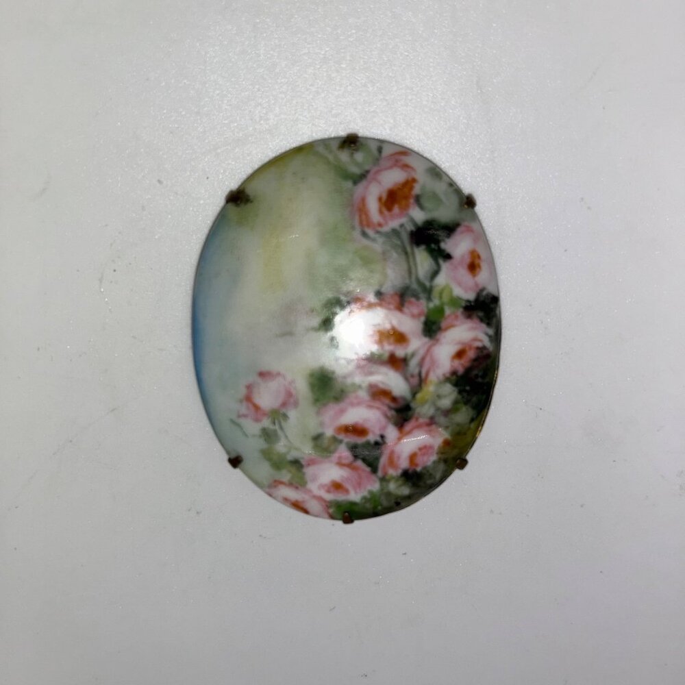 Antique Hand-Painted Porcelain Brooch With Pink Roses C-Clasp Gold-tone - Picture 4 of 16